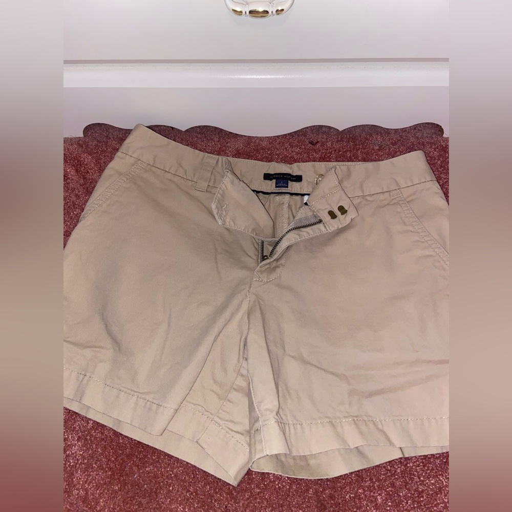 Khaki Tommy Hilfiger Size 6 Shorts NWOT